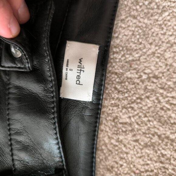 Aritzia Wilfred Biker Cyberpunk Minimalist Satin Vegan Leather Melina Pants 0 - Picture 5 of 9